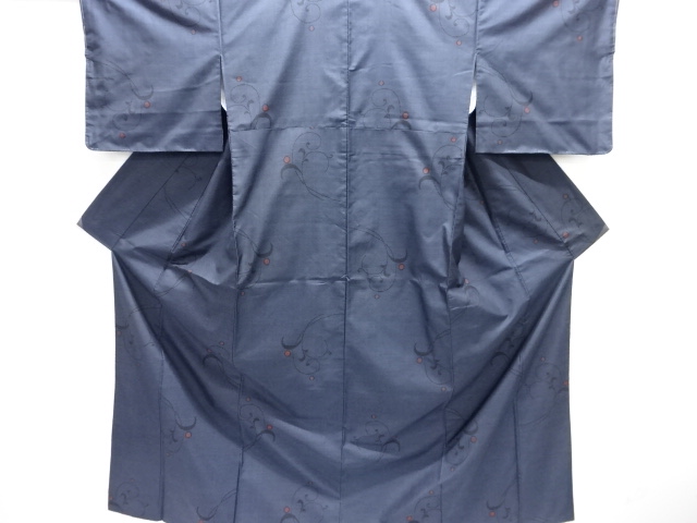 大特価品　唐草模様織り出し本場泥大島紬着物(7マルキ)